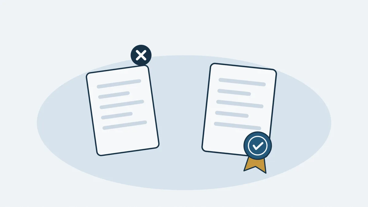 Un ancien diplôme et un nouveau diplôme côte à côte