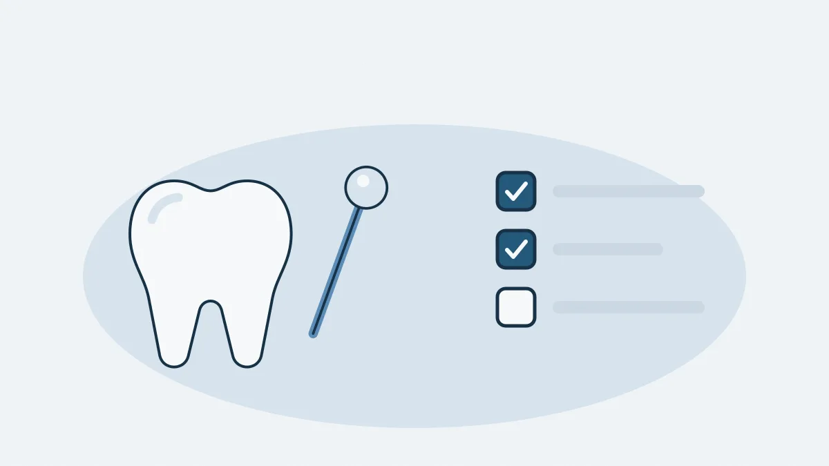 Une dent, un miroir de dentiste et une liste à cocher